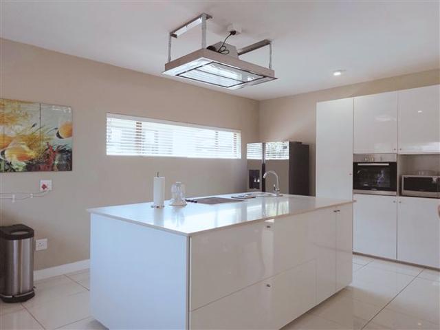 Townhouse for sale in Princess Grant, Kwazulu-natal