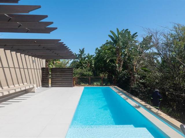 Townhouse for sale in Princess Grant, Kwazulu-natal