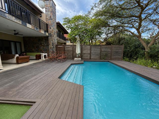 Townhouse for sale in Princess Grant, Kwazulu-natal