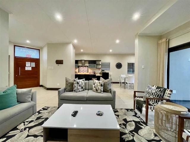 Townhouse for sale in Princess Grant, Kwazulu-natal