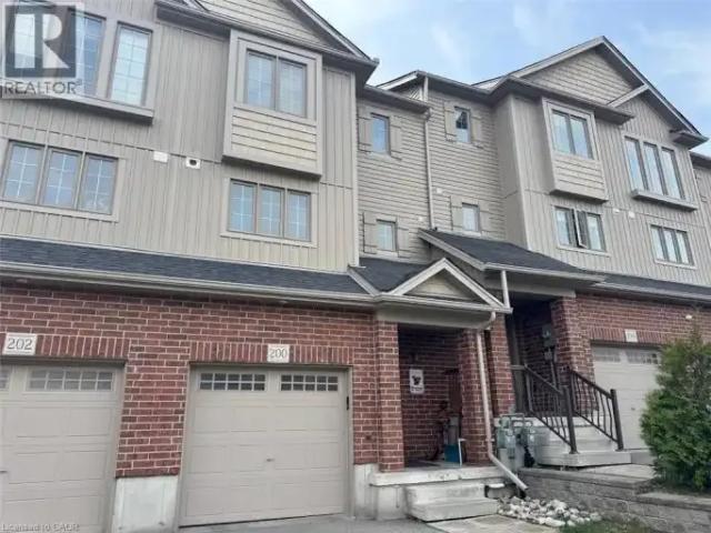 Townhouse for rent in Huron South, Kitchener