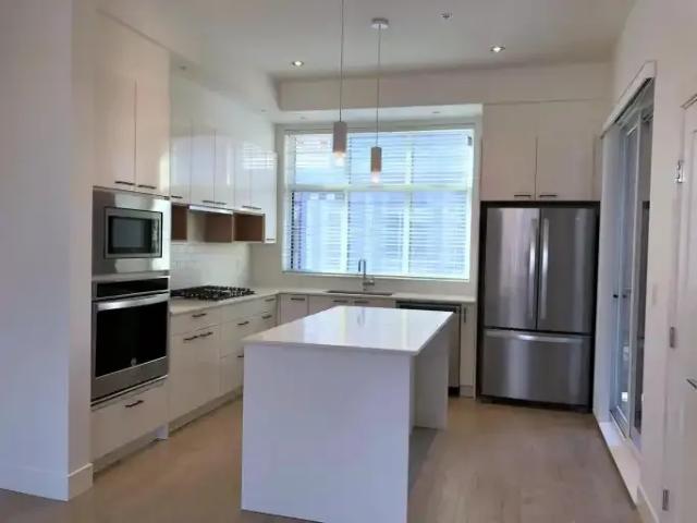 Townhouse for rent in British Columbia