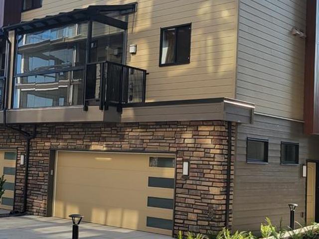 Townhouse for rent in Walnut Grove, Township of Langley