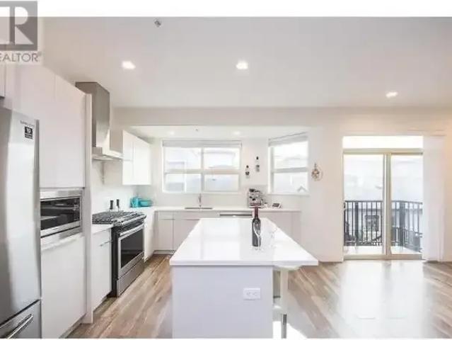 Townhouse for rent in Maple Ridge Townhouse for rent in Maple Ridge