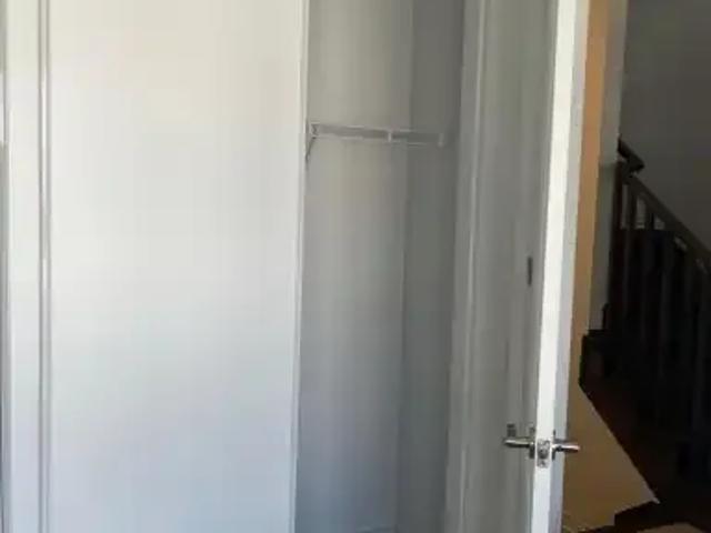Townhouse for rent in Milton, Ontario