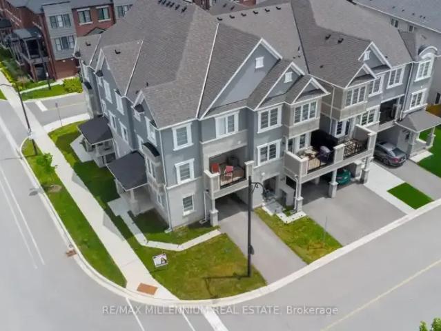 Townhouse for rent in Milton, Ontario