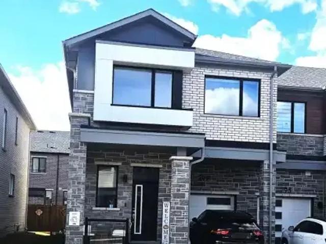 Townhouse for rent in Milton, Golden Horseshoe