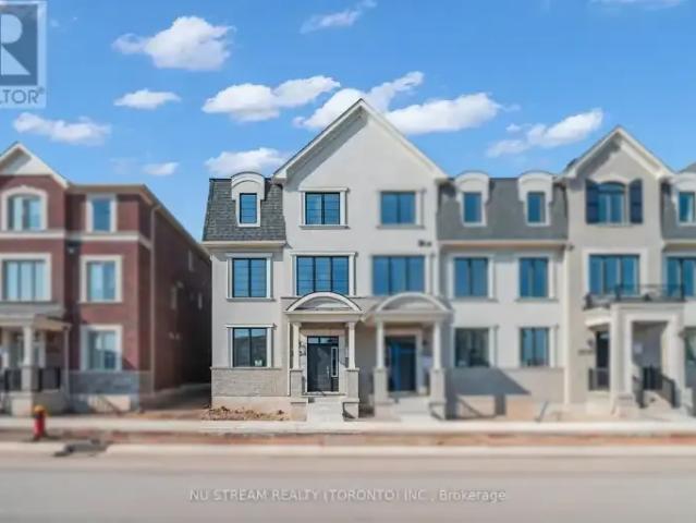 Townhouse for rent in Oakville, Ontario