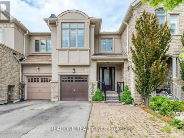 Townhouse for rent in Oakville, Ontario