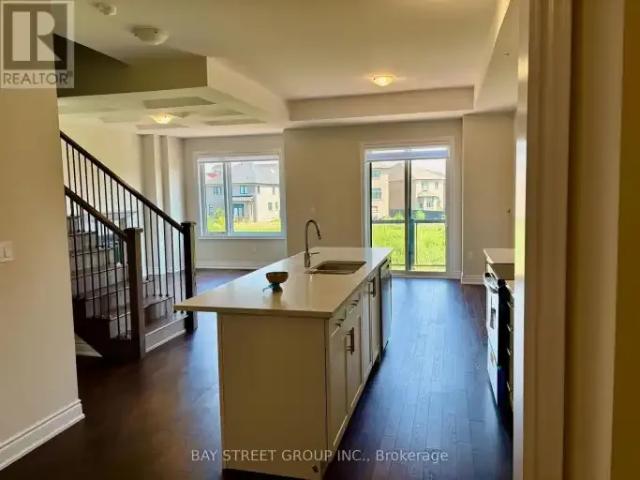 Townhouse for rent in Oakville, Ontario