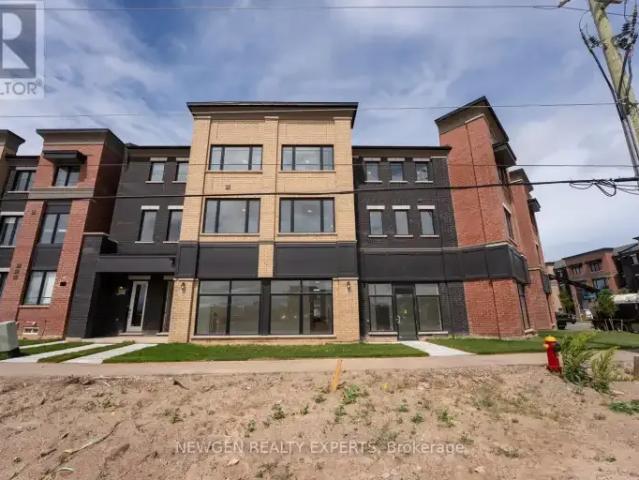 Townhouse for rent in Oakville, Ontario