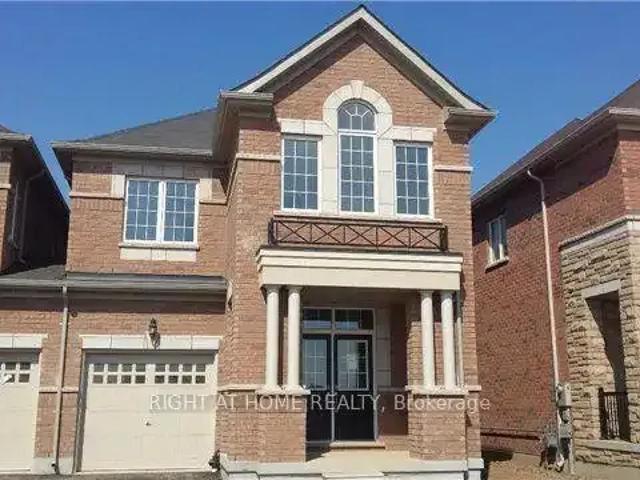 Townhouse for rent in Oakville, Ontario