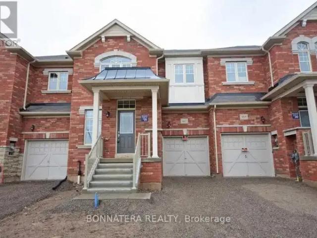 Townhouse for rent in Oakville, Ontario