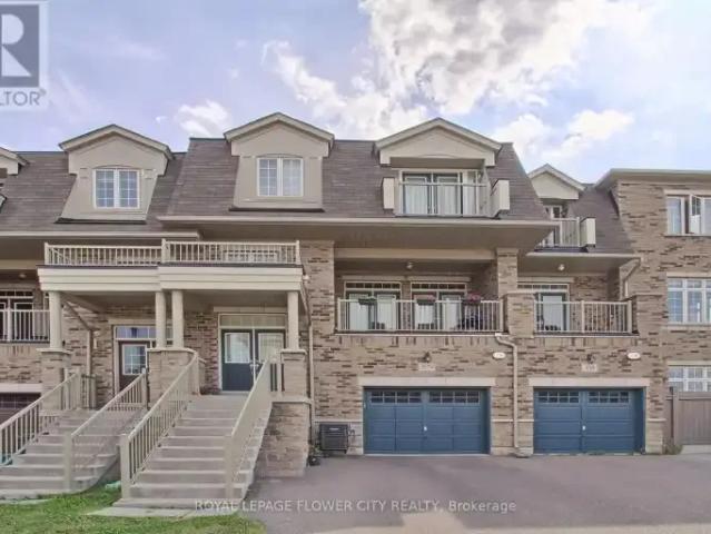 Townhouse for rent in Oakville, Ontario