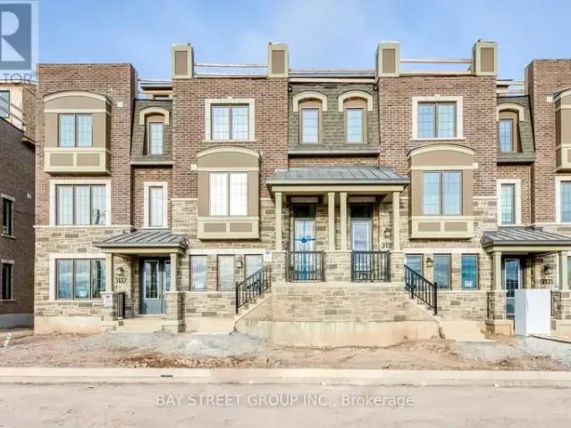 Townhouse for rent in Oakville