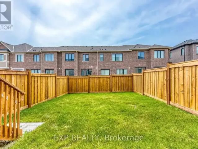 Townhouse for rent in Oakville