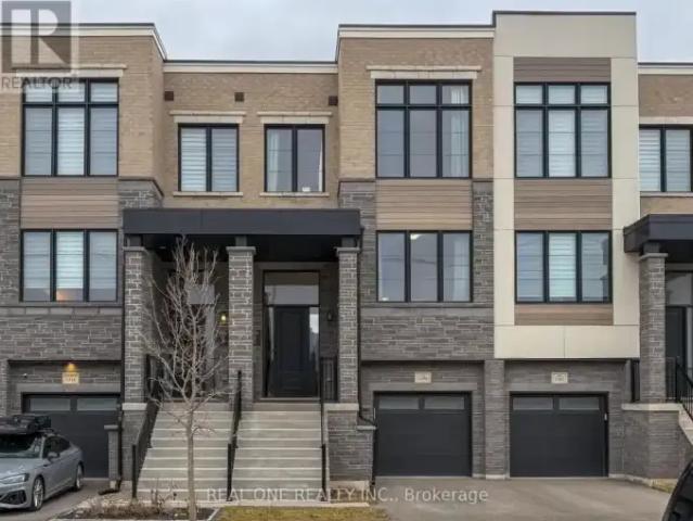 Townhouse for rent in Oakville, Ontario