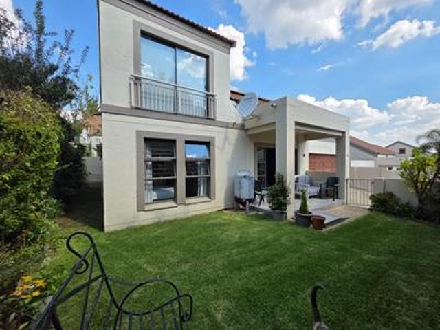 Townhouse for sale in Alexandra, Gauteng