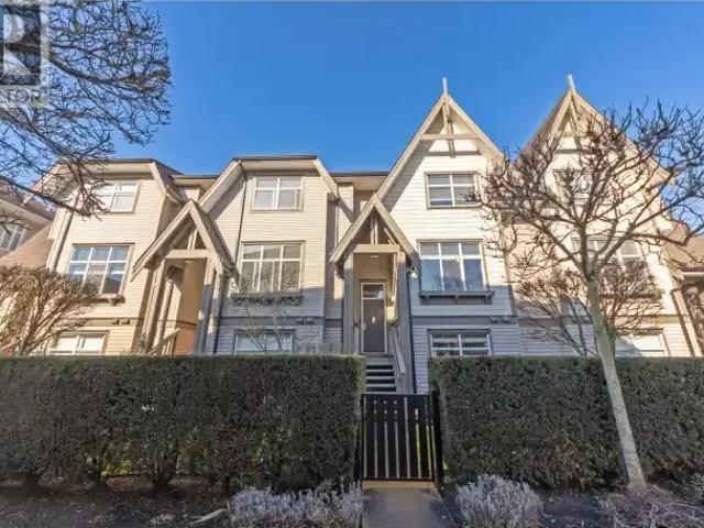 Townhouse for rent in Richmond, British Columbia