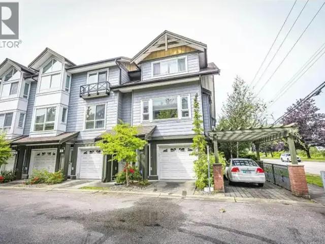 Townhouse for rent in McLennan North, Richmond