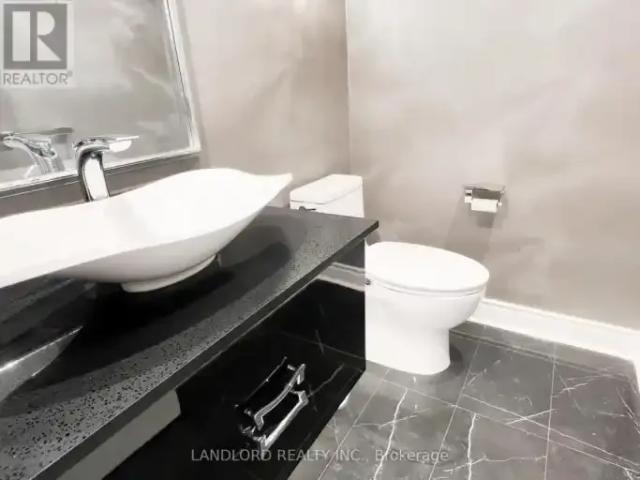 Townhouse for rent in Richmond Hill, Ontario