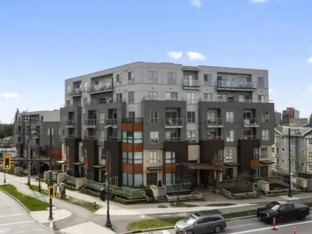 Townhouse for rent in Surrey, British Columbia