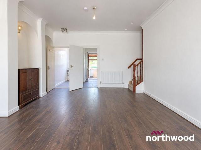 Townhouse for rent in Bollinbrook, Macclesfield