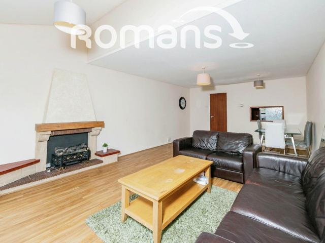 Townhouse for rent in Reading
