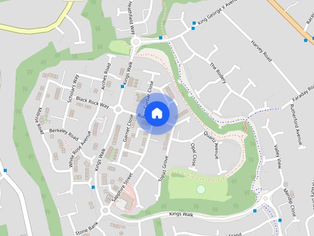 Townhouse for rent in Berry Hill, Potters Corner