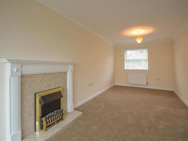Townhouse for rent in Haverhill, West Suffolk