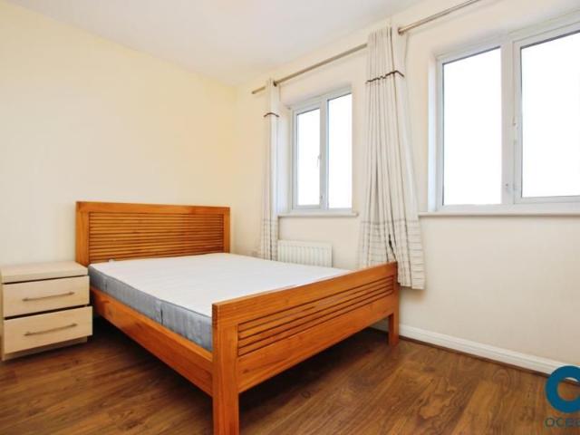 Townhouse for rent in Horfield, Feckenham