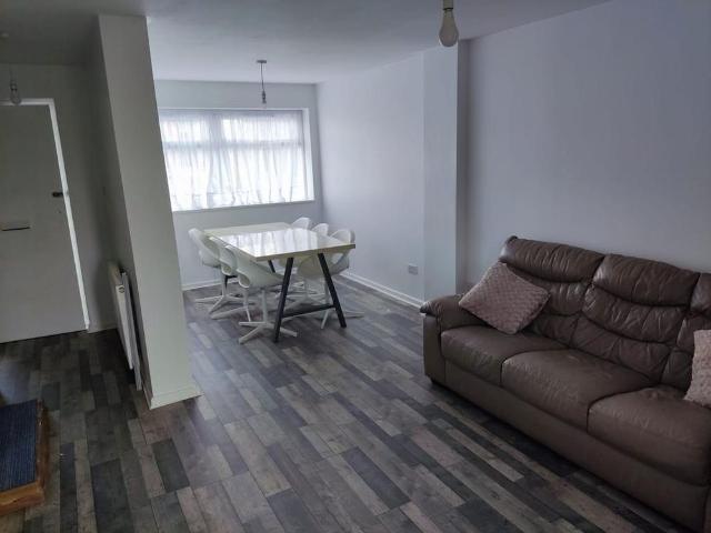 Townhouse for rent in Hulme, Georgia
