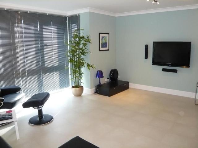 Townhouse for rent in Ballindoch, Scotland
