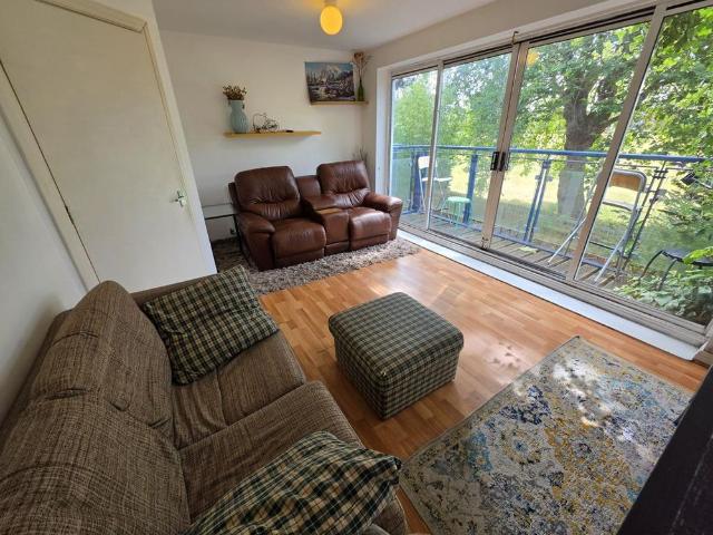 Townhouse for rent in Hulme, Georgia