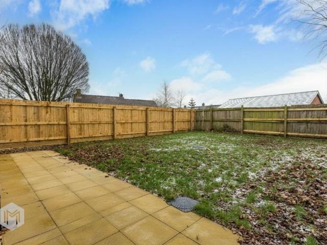 Townhouse for rent in Salford, Greater Manchester