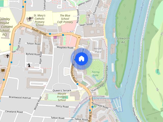 Townhouse for rent in Fitzroy Gate, Greater London