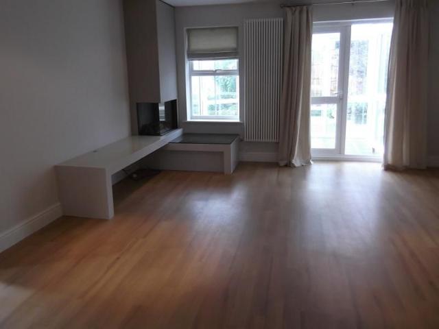 Townhouse for rent in Audlem