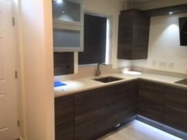 Townhouse for rent in Pear Tree Lane - Industrial Estate, Quarry Bank