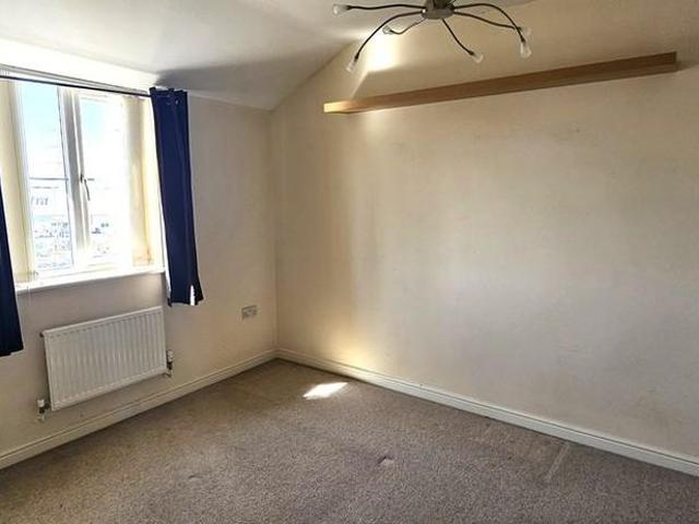 Townhouse for rent in Baswich, Staffordshire