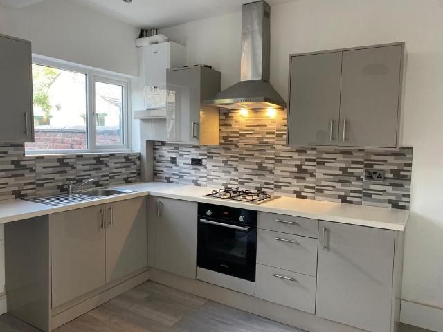 House for rent in Barton upon Irwell, Salford