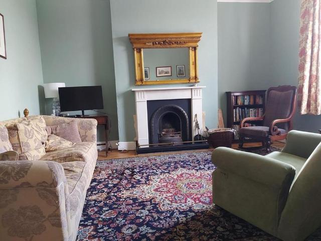 Townhouse for rent in Acton Round, Shropshire