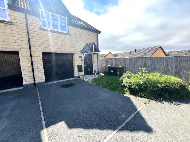 House for rent in Denholme, West Yorkshire