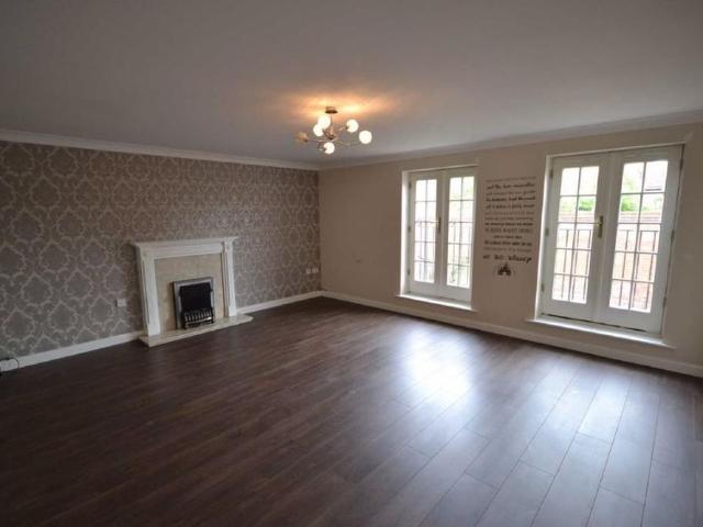 Townhouse for rent in Middlemore, Daventry