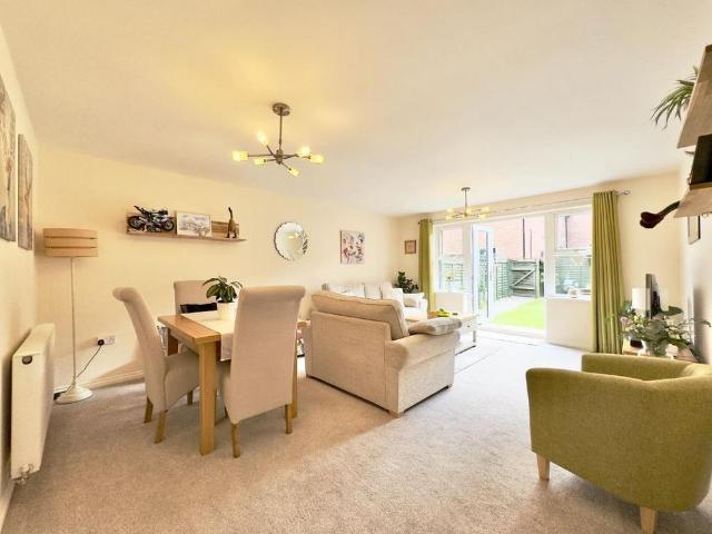 Townhouse for rent in South Yorkshire