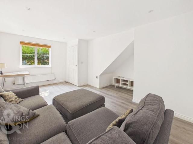 Townhouse for rent in Mile Cross, East Bank