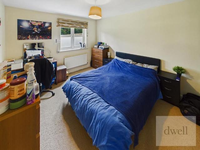 Townhouse for rent in Far Headingley, Weetwood