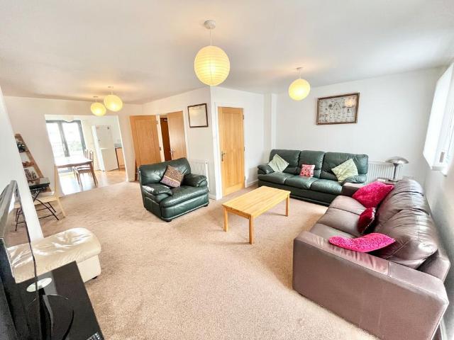 House for rent in SA1 Swansea Waterfront, Nangreaves