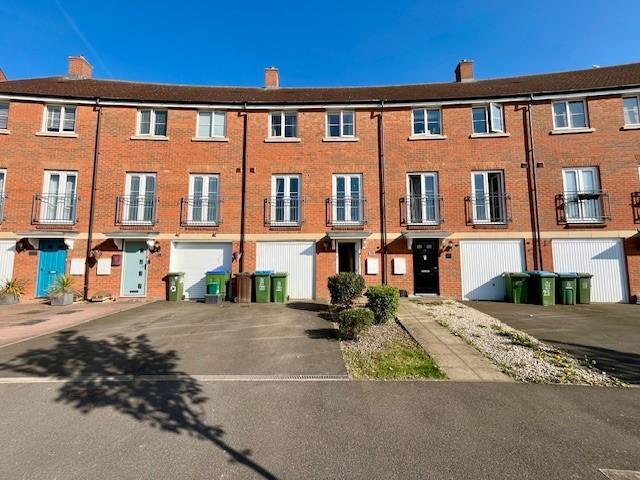 House for rent in Berryfield, Buckinghamshire