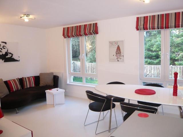 Townhouse for rent in Ballindoch, Scotland