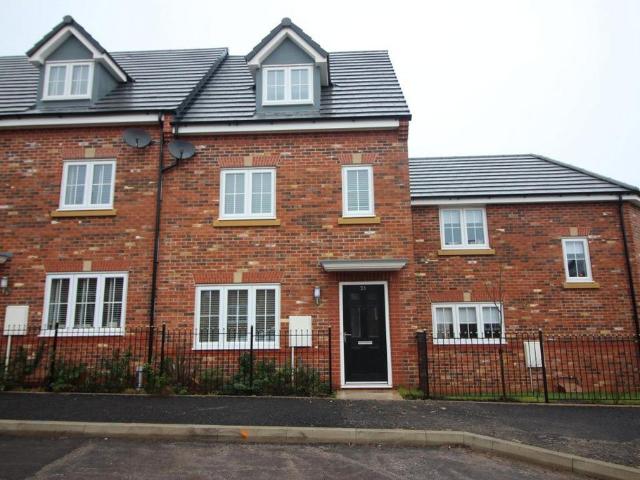 House for rent in Far Moor, Wigan
